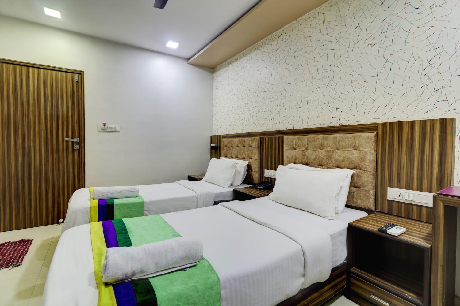 Hotel New Blue Sapphire Residency Mumbai Exterior foto