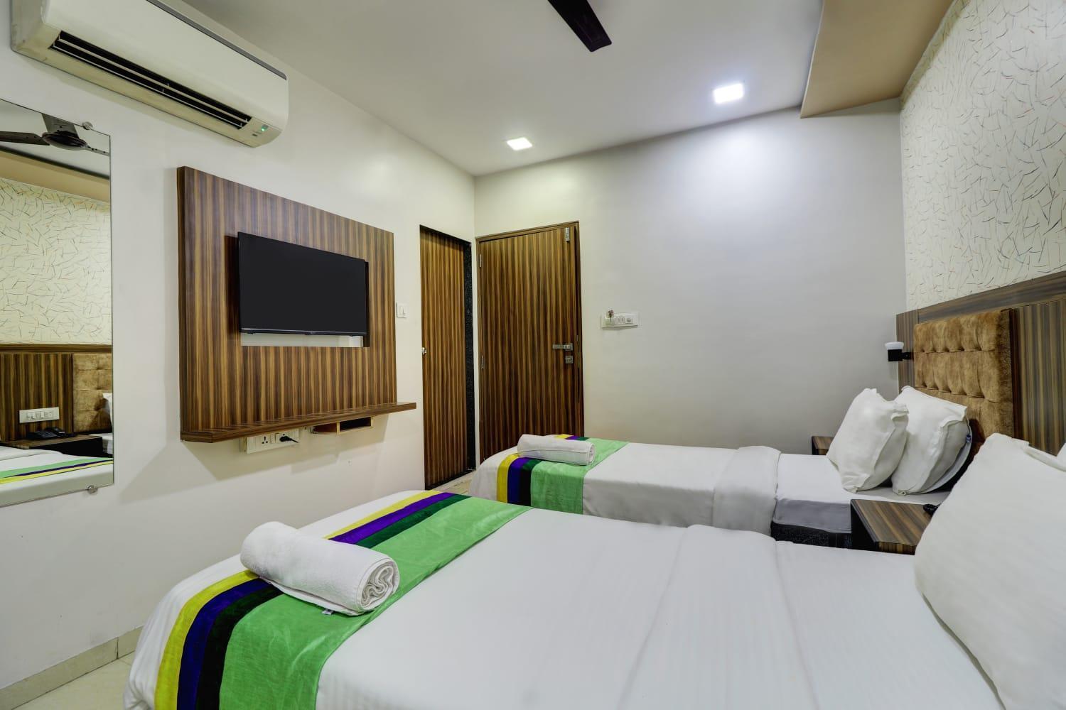 Hotel New Blue Sapphire Residency Mumbai Exterior foto